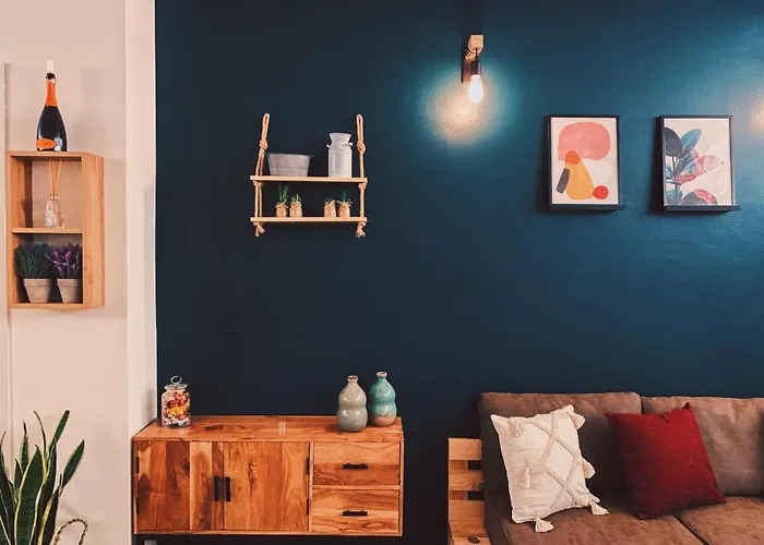 Charme And Relax With Garden And Swimming Pool Дезенцано-дель-Гарда