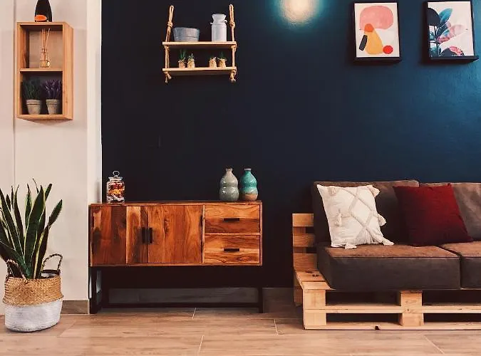 Charme And Relax With Garden And Swimming Pool Апартаменты Дезенцано-дель-Гарда