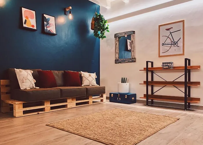 Апартаменты Charme And Relax With Garden And Swimming Pool